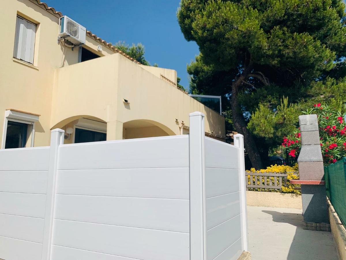 La Pinede Apartment Gruissan Exterior photo