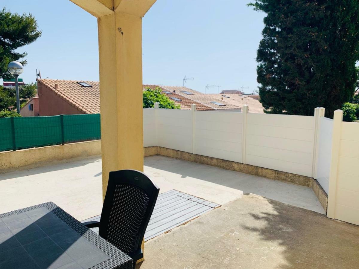 La Pinede Apartment Gruissan Exterior photo